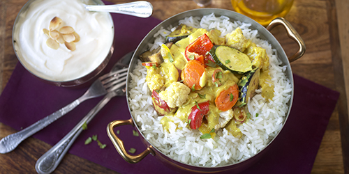 <span class='hide'>Indisches-Ofengemuese-mit-Basmati-Reis-SHAHAN</span>